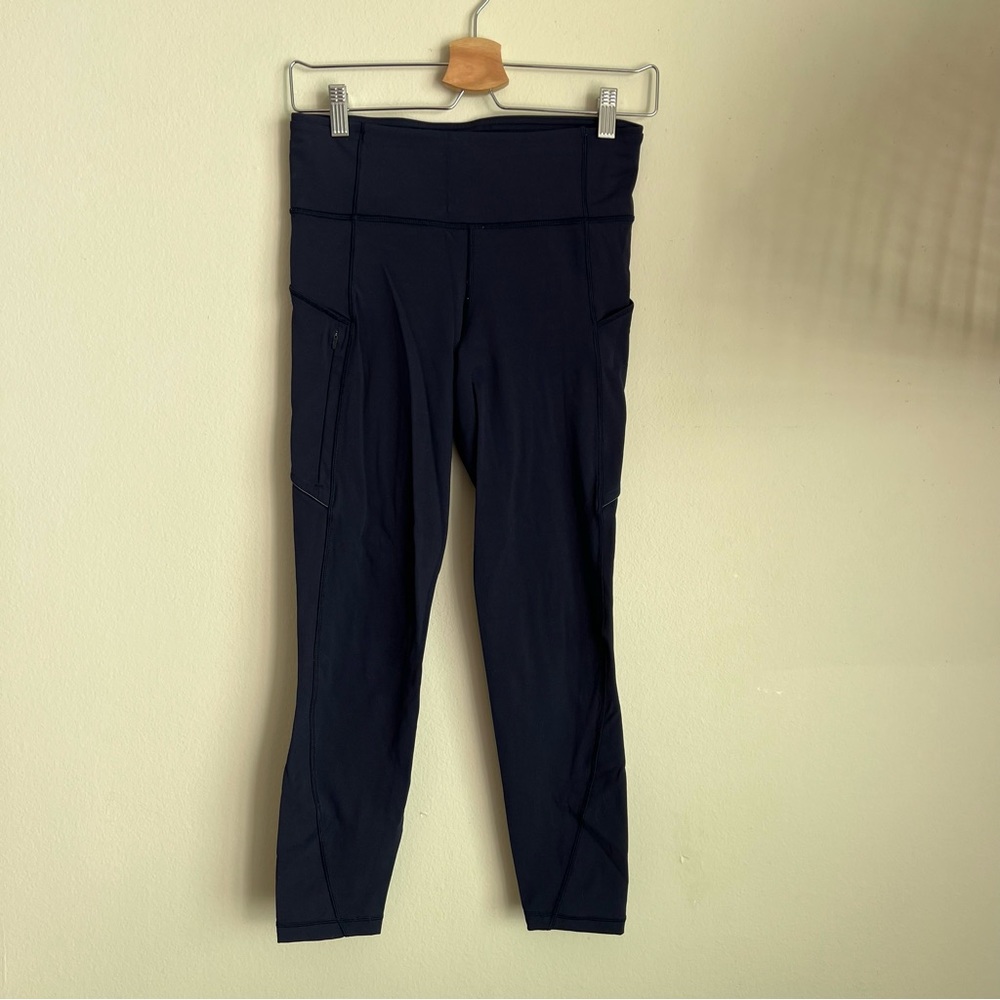 Lululemon blue leggings with pockets